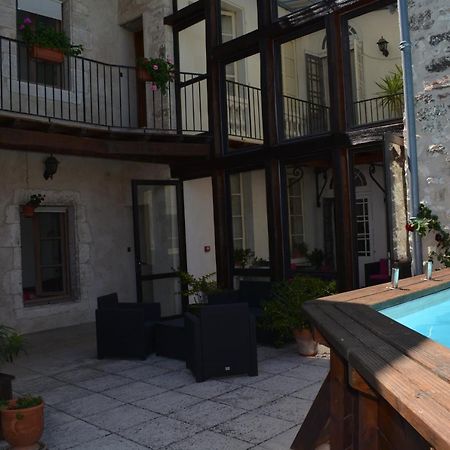 Hotel Des Consuls Castelnau-de-Montmiral Екстер'єр фото